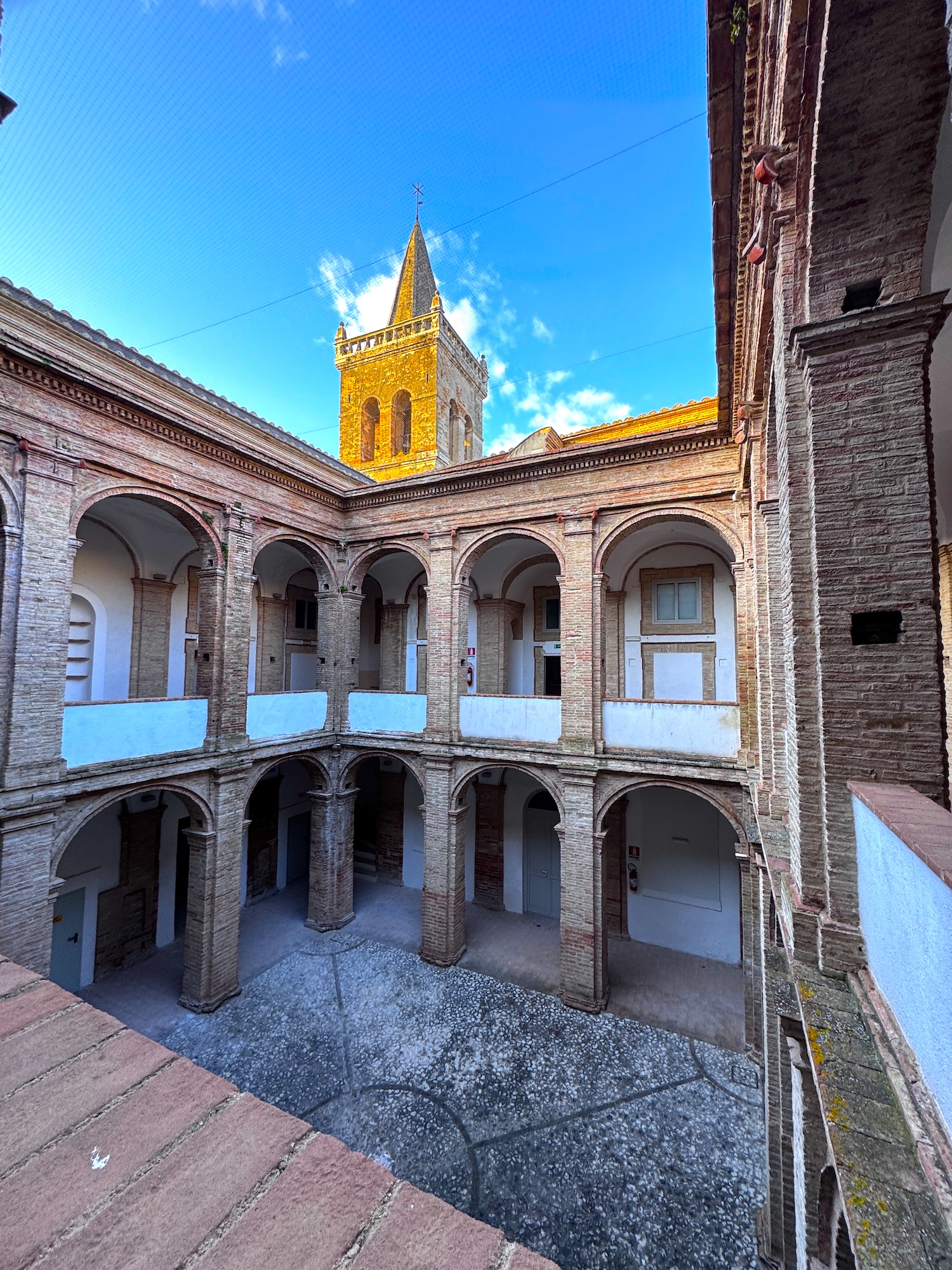 Chiostro Santa Cecilia